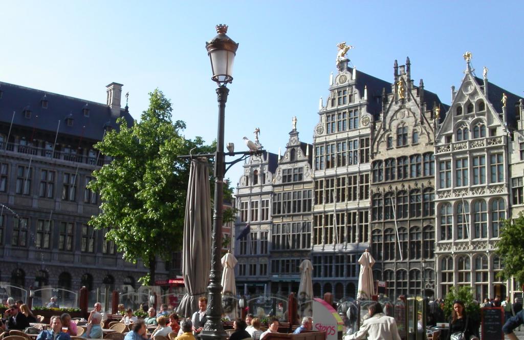 Hotel Prinse Antwerpen Exteriör bild
